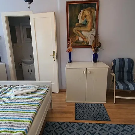 Holiday In Balatonmariafuerdo 19393 Holiday home
